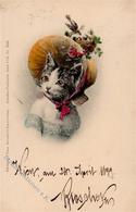 Katze Personifiziert Sign. Reichert, C. TSN-Verlag 5560 Künstlerkarte 1899 I-II (fleckig) Chat - Katten