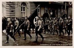 Propaganda WK II WK II Alte Garde Am Braunen Haus U.a. Hitler Göring U Streicher Foto AK I-II - Guerra 1939-45
