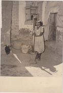 MADAGASCAR,MADAGASIKARA,MALAGASY,ile Au Sud De L'équateur,ex Colonie Française,métier,PILEUSE DE RIZ,CARTE PHOTO - Madagaskar