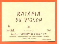étiquette De Ratafia De Bourgogne Du Vignon Thévenot Le Brun Et Fils à Marey Les Fussey - 75 Cl - Bourgogne