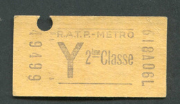 Ticket De Métro "Y Tarif Réduit" RATP 2ème Classe 1968 - Billet De Train - Europa