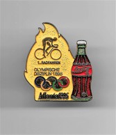 RARE PINS COCA COLA JEUX OLYMPIQUES ATLANTA 1996  N°1 CYCLISME RADFAHREN  OLYMPISCHE 1896 / Signé TIM 1992 ACOG  / 33NAT - Coca-Cola