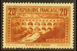 1929 - 31 20f Red Brown "Pont Du Gard", Type IIA, Yv 262, Very Fine NHM. For More Images, Please Visit Http://www.sandaf - Sonstige & Ohne Zuordnung