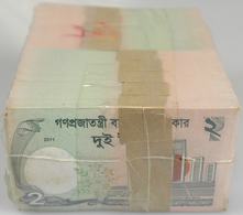 Bangladesh: Original Brick With 1000 Banknotes 2 Taka 2011, P.52a, Packed In 10 Bundles Of 100 Notes - Bangladesh