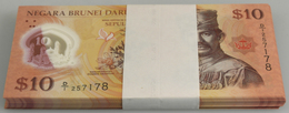 Brunei: Bundle With 100 Pcs. 10 Ringgit 2011 1st Prefix D/1, P.37 In UNC Condition (100 Pcs.) - Brunei