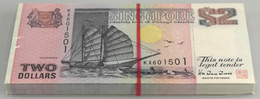 Singapore / Singapur: Origial Bundle Of 100 Pcs 2 Dollars ND P. 29 In UNC. (100 Pcs) - Singapore