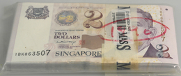 Singapore / Singapur: Bundle Of 100 Pcs. 2 Dollars ND(2005), P.45A In UNC (100 Pcs.) - Singapour
