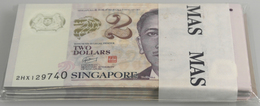 Singapore / Singapur: Bundle Of 100 Pcs. 2 Dollars ND(2006-2015), P.46a In UNC (100 Pcs.) - Singapore