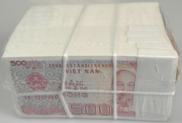 Vietnam: Original Brick With 1000 Banknotes 500 Dong 1988, P.101, Packed In 10 Bundles Of 100 Notes - Viêt-Nam