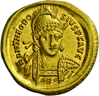 Byzanz: Theodosius II. 402-450: Gold-Solidus, Konstantinopel; 4,46 G, Sehr Schön. - Byzantium