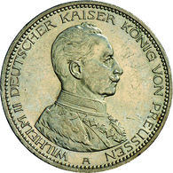 Preußen: Wilhelm II. 1888-1918: Lot 2 Münzen: 3 Mark 1914 A, Büste In Uniform, Jaeger 113, Vorzüglic - Taler & Doppeltaler