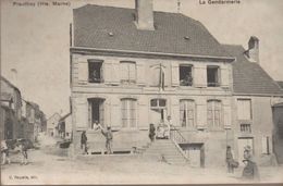 Prauthoy (haute Marne) La Gendarmerie - Prauthoy