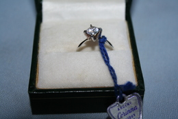 Bague En ARGENT Et Pierre Blanche - Ring