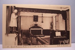 LA CRAU  --   Grand  Séminaire  Aubert  De  Castille  --  Salle Des Exercices - La Crau