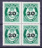 Norway 1952 Mi. 378    20 Øre Auf 15 Øre Posthorn Overprinted 4-Block ERROR Variety Notch In '2' In 20 MNH** - Abarten Und Kuriositäten