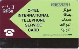 Qatar, QTR-02, Maroon & Pale Green, 2 Scans. - Qatar