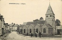 - Oise -ref-A402- Songeons - Eglise Et Rue - Carte Bon Etat - - Songeons