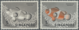 ** Singapur: 1962, Definitive Issue 5c. 'Orange Clownfish' With RED OMITTED, Mint Never Hinged But Mino - Singapore (...-1959)