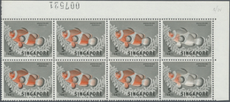 ** Singapur: 1967, Definitive Issue 5c. 'Orange Clownfish' (sideways Wmk.) Block Of Eight From Upper Ri - Singapore (...-1959)