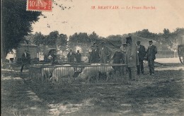 CPA 60 BEAUVAIS Le Franc Marché Parc à Cochons Belle Carte - Beauvais