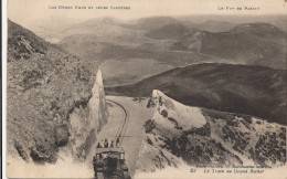 CPA 63 Les Dômes Et Leurs Caractères Le Puy De Pariou Le Train Au Grand Rocher - Other & Unclassified