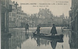 CPA 71 CHALON SUR SAONE Inondations Des 24 Et 25 Janvier 1910 Place De L'Hôtel De Ville - Chalon Sur Saone