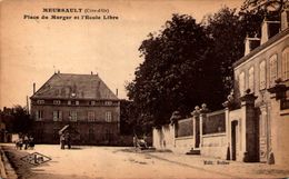 21 - MEURSAULT - Place Du Murger Et L'Ecole Libre - Meursault