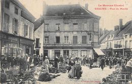 Saulieu     21       Le Morvan Illustré:  Place Du  Marché.            (voir Scan) - Saulieu