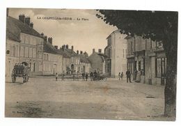 CPA 77-La Chapelle La Reine, La Place-Animée-Charette-Enfants- - La Chapelle La Reine