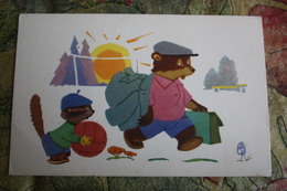"FOOTBALL " - Bear -   OLD Soviet  Postcard  - - 1968 - Mushroom - Pilze