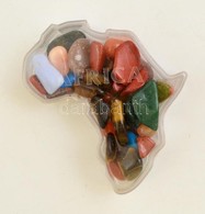 Vegyes Kisméretű ásványok, Kb. 20 Db, Többféle, Africa Feliratú és Formájú Műanyag Tokban, 8x7,5x2 Cm - Andere & Zonder Classificatie