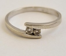 14 K Fehérarany Eljegyzési Gyűrű. Jelzett, Mesterjegyes, Két Kis Brillel / White Gold Engagement Ring 1,56g Size: 51 - Andere & Zonder Classificatie