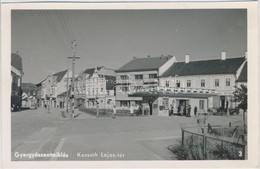 * T1/T2 Gyergyószentmiklós, Gheorgheni; Kossuth Lajos Tér, Idegenforgalmi Iroda, Páll Sándor üzlete / Square, Shops, Aut - Zonder Classificatie