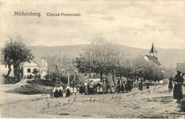 T2/T3 Kisdisznód, Michelsberg, Cisnadioara; Conrad-Promenade / Conrad Sétány, Utcakép Falubeliekkel / Street View With V - Zonder Classificatie