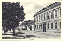 T2 Stomfa, Stupava; Utcakép, Községi Népiskola / School, Street - Unclassified