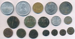 17db-os Vegyes Numizmatikai Tétel, Benne 8db Római Rézpénz T:vegyes
17pcs Of Various Coins And Medallions, Including 8pc - Zonder Classificatie