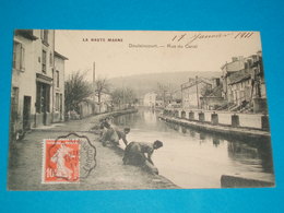 52 ) Doulaincourt - Rue Du Canal " Laveusses " : Année 1911  : EDIT : - Doulaincourt