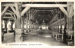 QUESTEMBERT  INTERIEUR DES HALLES - Questembert