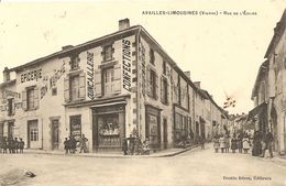 Cpa Availles Limousines Rue De L'eglise - Availles Limouzine