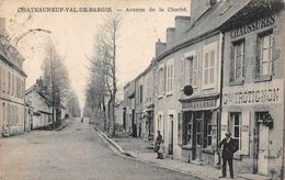 CHATEAUNEUF VAL DE BARGIS - Avenue De La Charité - Other Municipalities