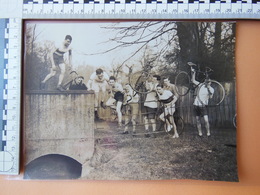 Photo Press Bike/bicycle/cycling Race Cca. 1935, Rare (for Details Please See The Back Side Of It) - Wielrennen