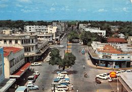 07341 "AFRICA - KENYA - MOMBASA - HAILE SELASSIE ROAD" ANIMATA, AUTO, DISTRIB. SHELL. CART SPED 1973 - Kenya