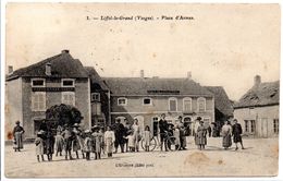 88 - LIFFOL LE GRAND - Place D'Armes (l'Epargne, Hotel Café Simon) - Liffol Le Grand