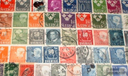 Sweden 50 Different Stamps - Colecciones