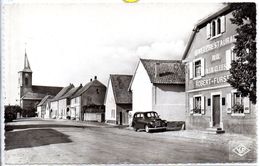 68 - FESSENHEIM - Rue Principale (carte Neuve Café Restaurant Aux Deux Clkefs - Fessenheim