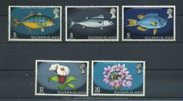 BRITISH  SOLOMON  ISLANDS    1972    Various  Designs    Part  Set  Of  5    MNH - Iles Salomon (...-1978)