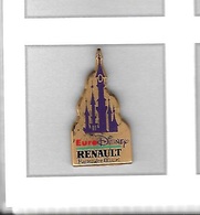 Pin's  ARTHUS  BERTRAND, Automobile  RENAULT  Partenaire  Officiel  Du  Parc  EURO  DISNEY - Arthus Bertrand