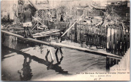 91 IVRY - CRUE DE 1910 - Un Jardin Inondé - Evry