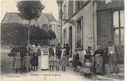 Reugny - Place De La Mairie - Reugny