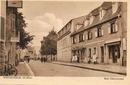 CPA - WINTZENHEIM (68) - Aspect De La Rue Clemenceau Dans Les Années 30 - Wintzenheim